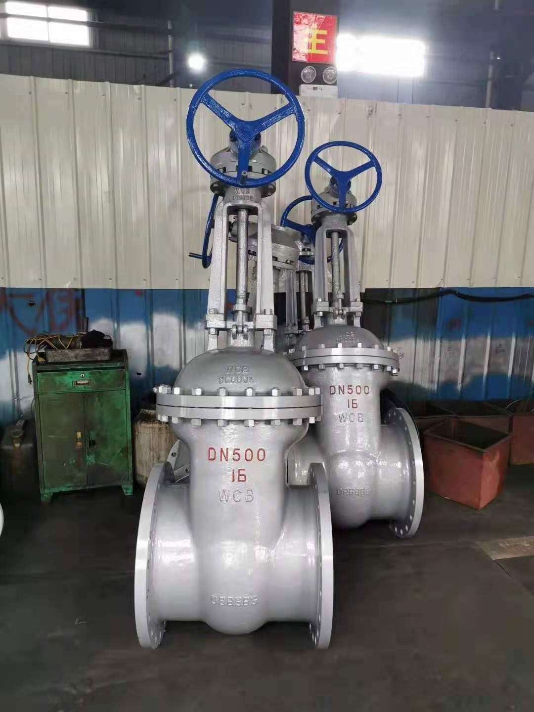 PN25 Wedge Carton Steel WCB Metal Seated Flanged Gate Valve DN500