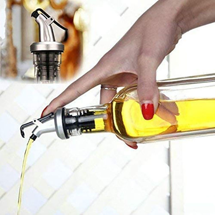 Olive Oil Sprayer Drip Wine Pourers Liquor Dispenser Leak-proof Nozzle ABS Lock Sauce Oil Bottle Stopper Kitchen Bar Tool