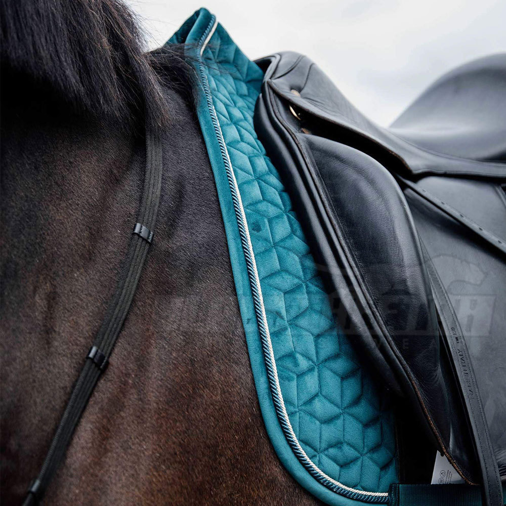 OEM Service Horse Saddle Pad Customized Solid Color Horse Saddle Pad Equestrian Saddle Pads