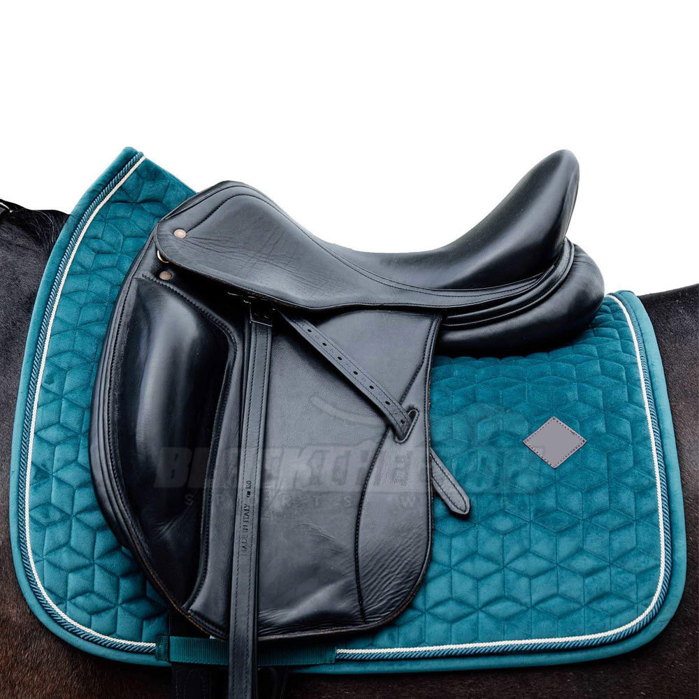 OEM Service Horse Saddle Pad Customized Solid Color Horse Saddle Pad Equestrian Saddle Pads