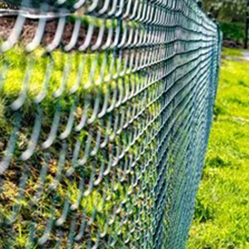 PVC Coated 100ft 8ft 8 Foot Galvanized Diamond Fence Cyclone Wire Mesh Pvc Black Vinyl Coated Chain Link Fenc