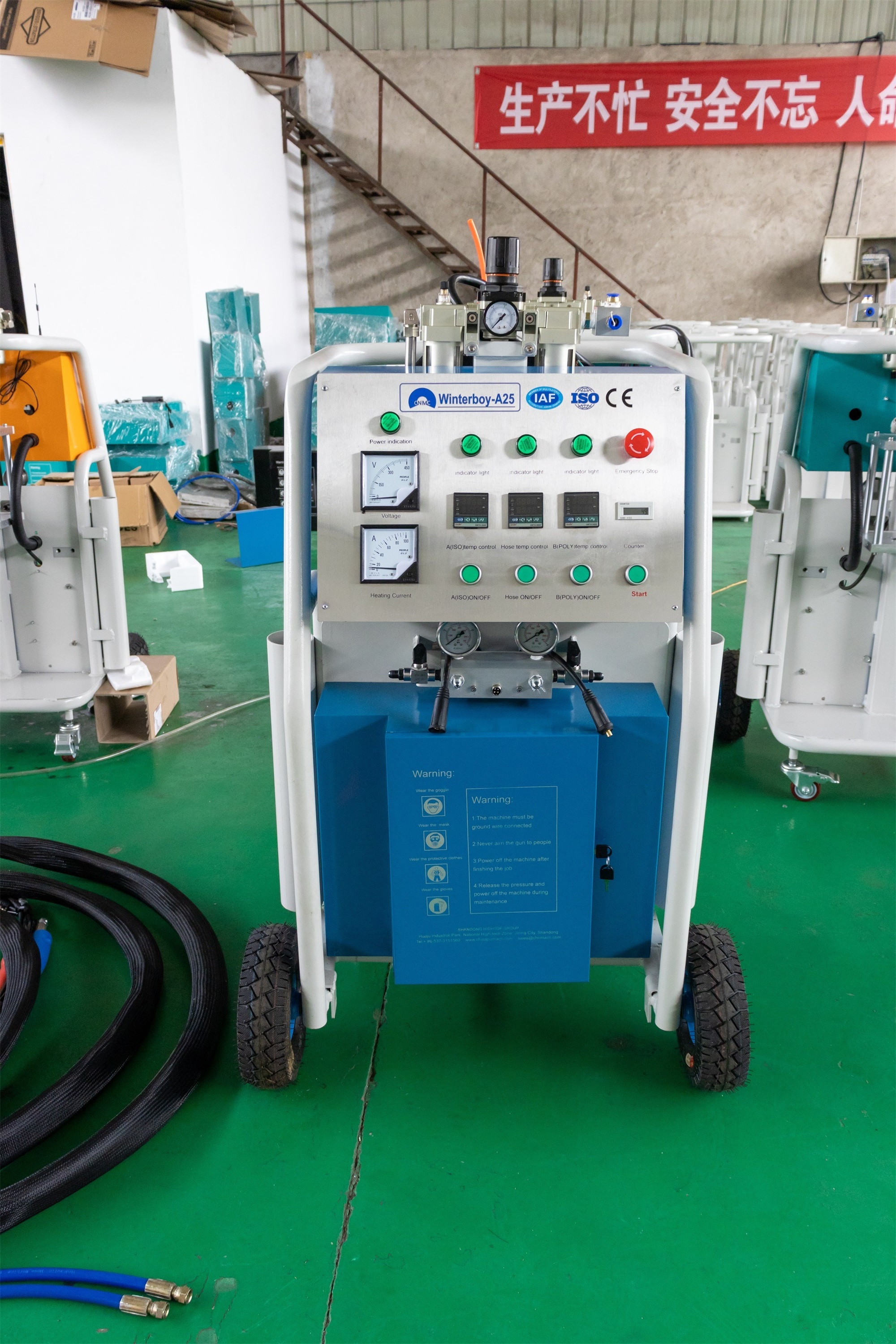 Polyurea Spray Machine Hydraulic Closed Cell / Open Cell Polyurethane Spray Foam Machine Insulation