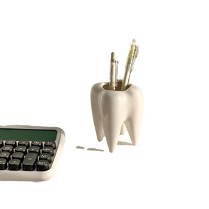 Wholesale Ceramic Toothbrush & Pen Holder Modern Rustic Design Desktop Vase Function Matt Glaze Tooth Shape for desk