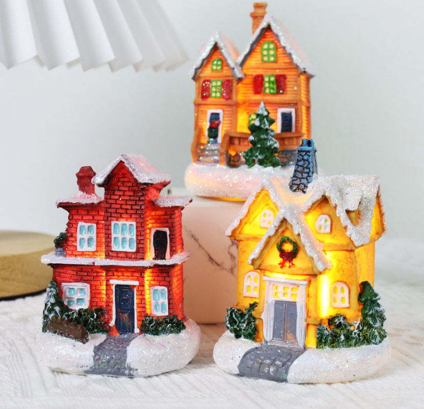 Antique White Christmas Mini House Ornament Ceramic Gingerbread Village Decor with Tealight Holder Boxed for Wedding Room Use