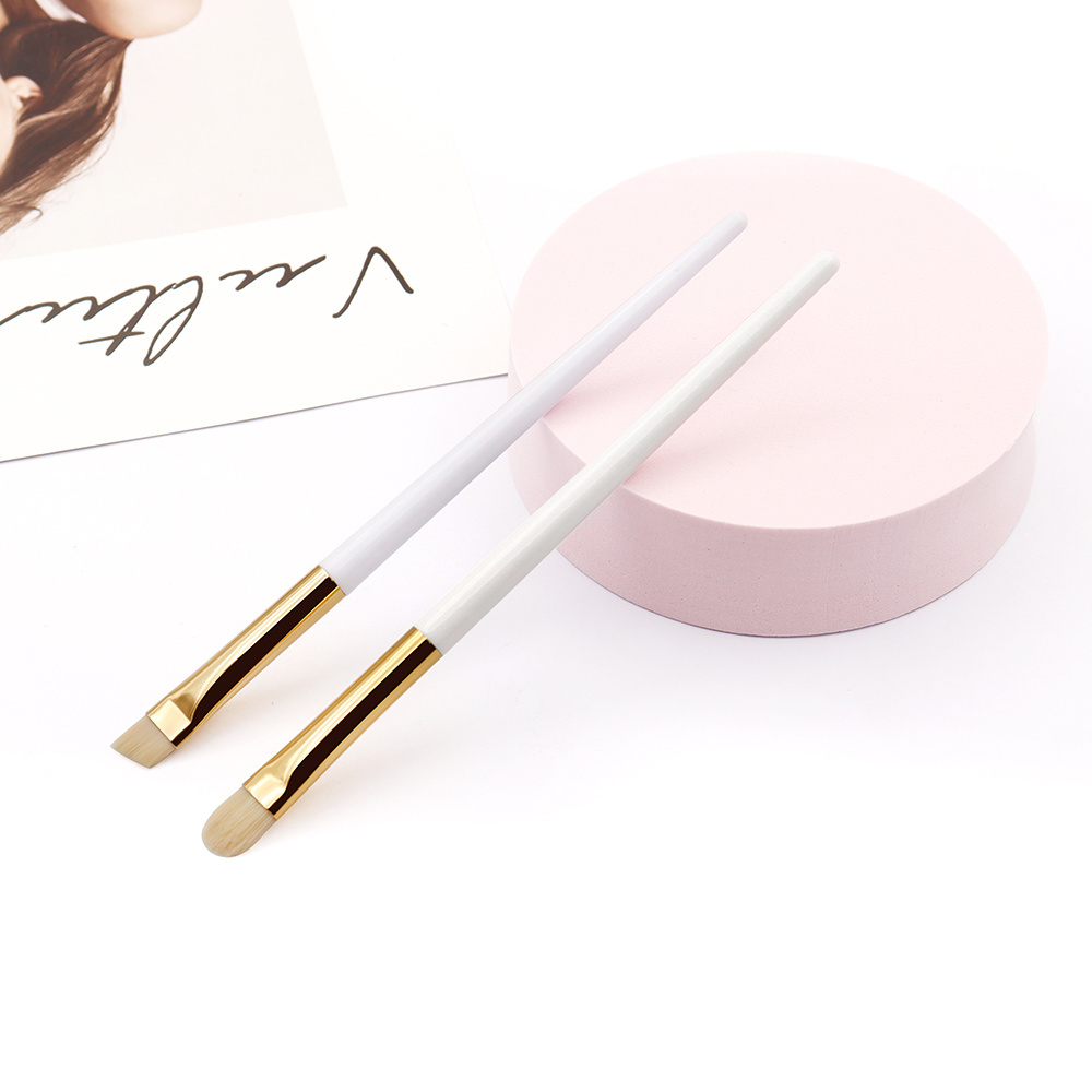 White Handle Luxury Concealer Brush Private Label Nylon Hair Angled brow brush Customized Logo Gorgeous Eyebrow Dyeing Brush