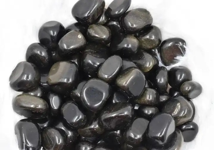 Polished Black shining Obsidian Tumbled gemstone crystal Ethically Sourced Eco-friendly Packaging Crystal Tumbled stone Healing