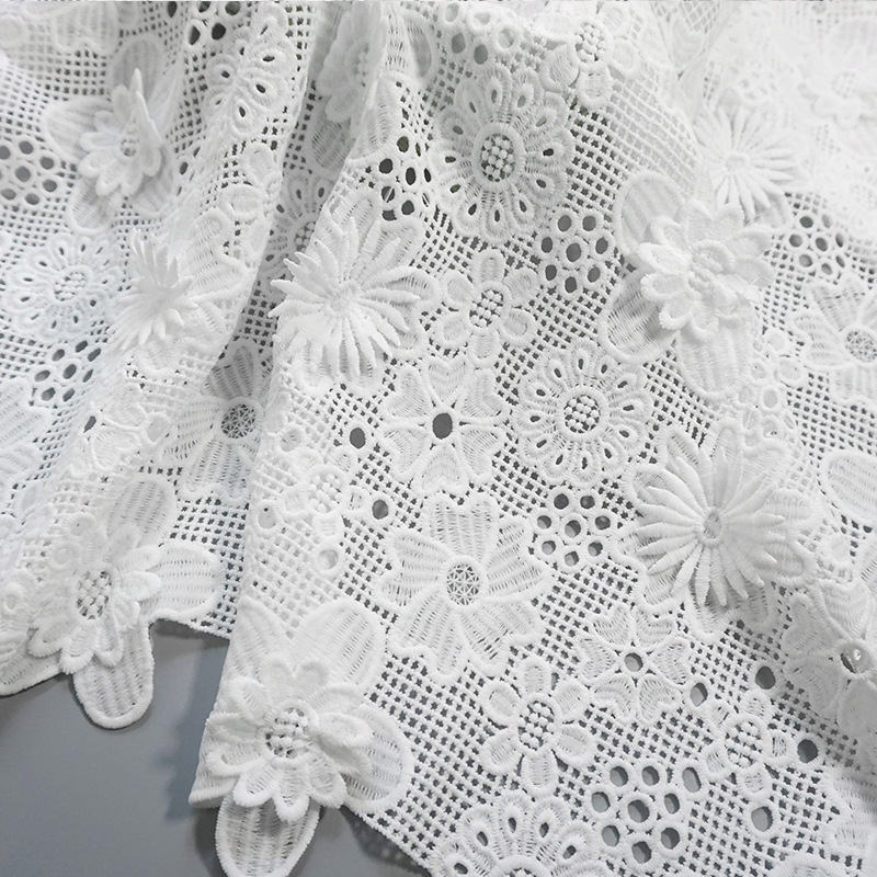 2023 New Design Wholesale Floral Eyelet Textile Lace Fabric Cutout Water Soluble Embroidery Lace Fabric for Women's Dress