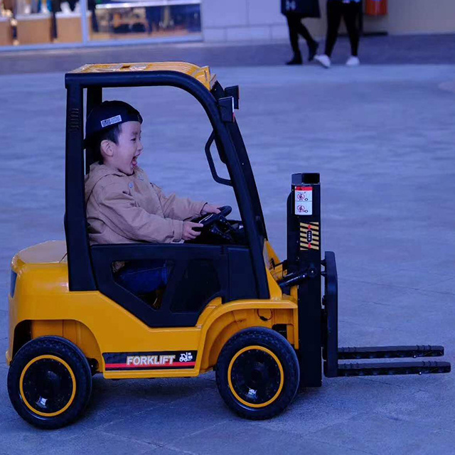 children's toy Engineering forklift electric ride on cars with remote for  kids