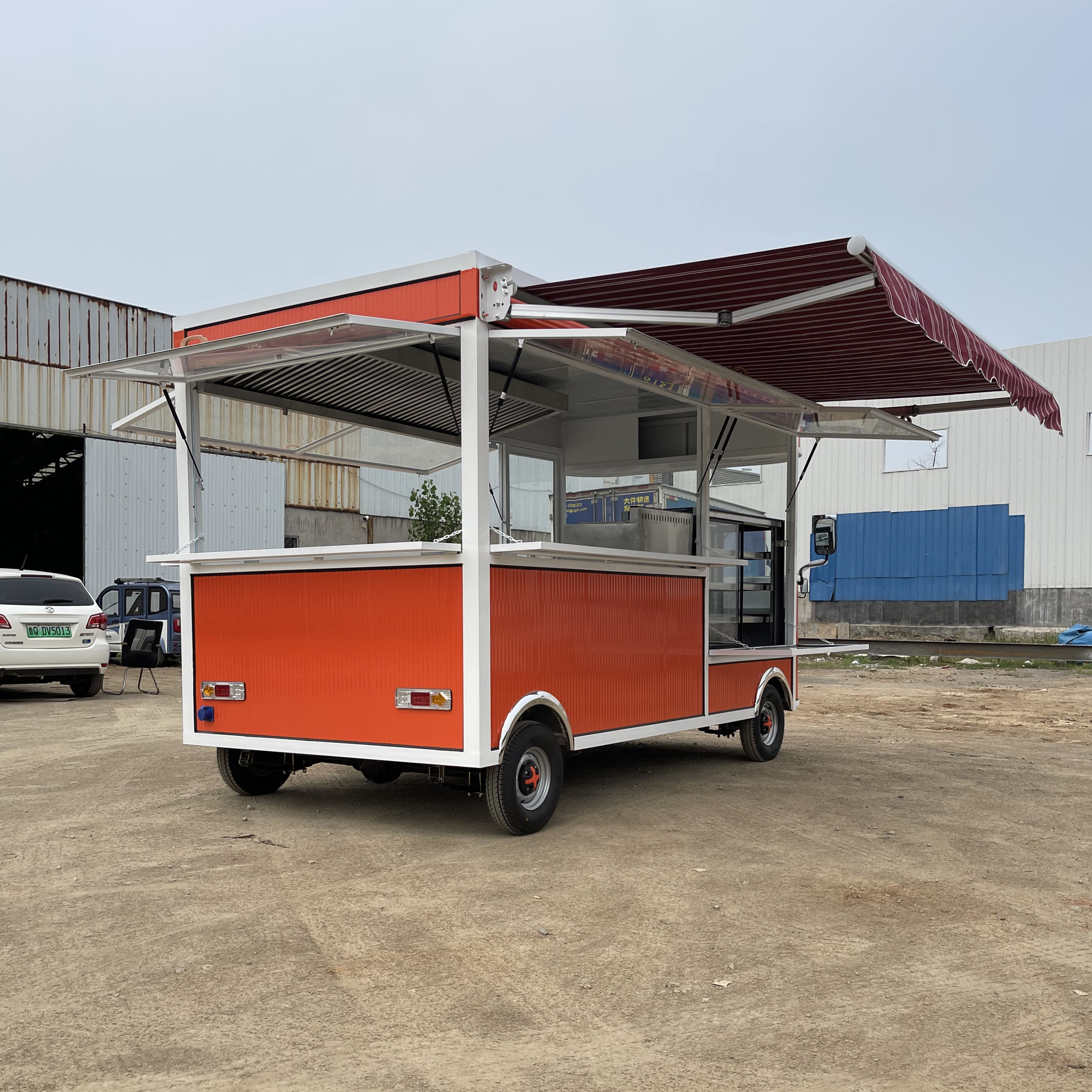 Factory outlet hot selling multipurpose electric mobile complete kitchen equipment fast food snack catering van truck cart