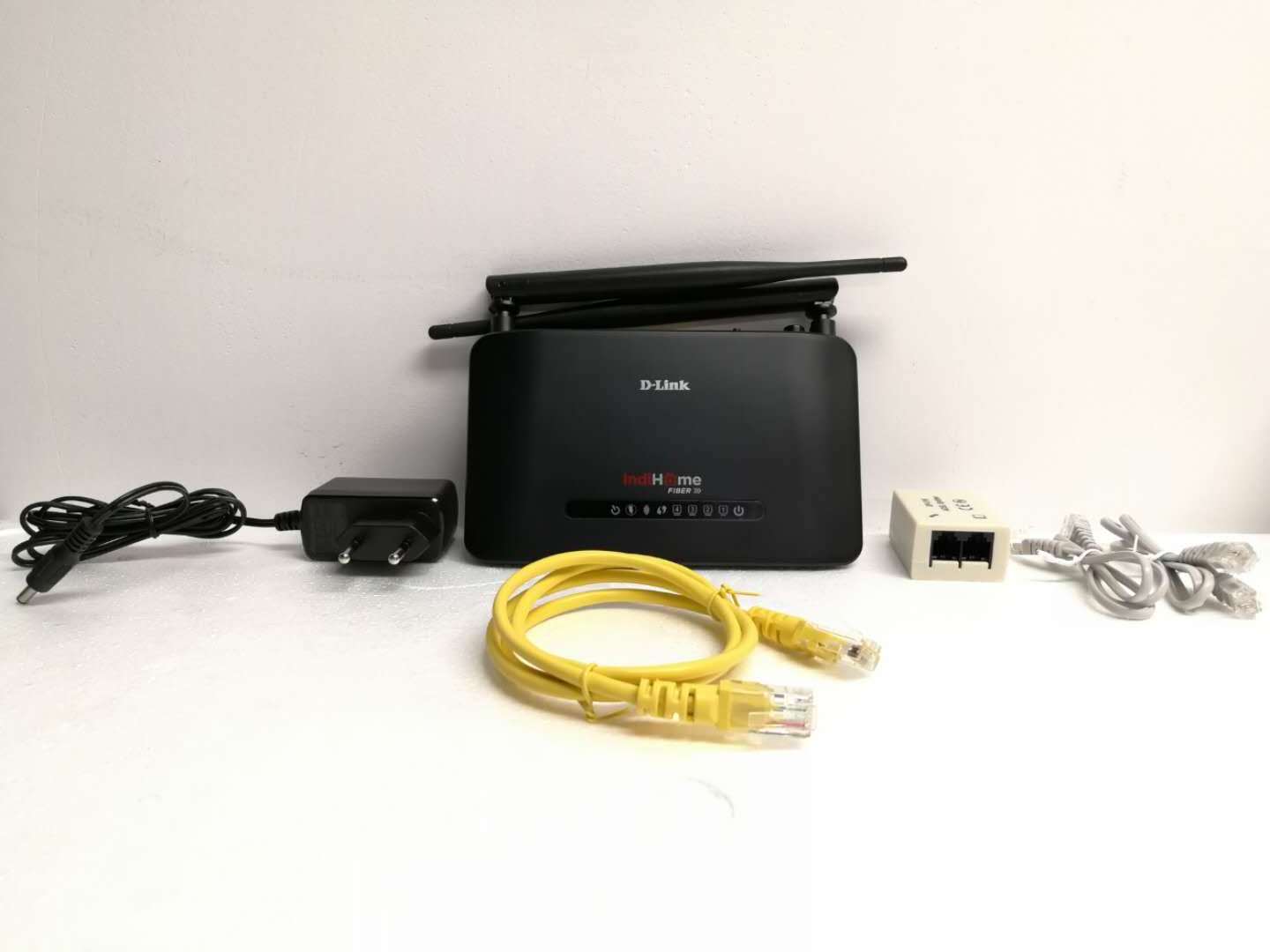 300M ADSL wireless router D-Link DSL-2740M Wireless N300 ADSL2+ Modem Router - 4x 10/100 Fast Ethernet LAN Ports PK TP-LINK