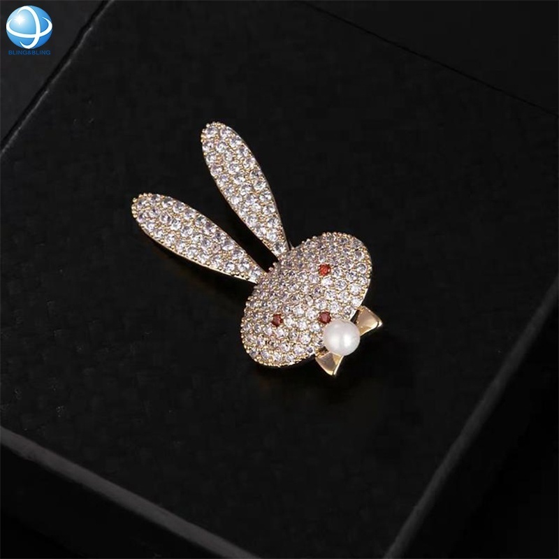 Cute rhinestone small rabbit bunny brooch safety pins for children fashion jewelry gifts