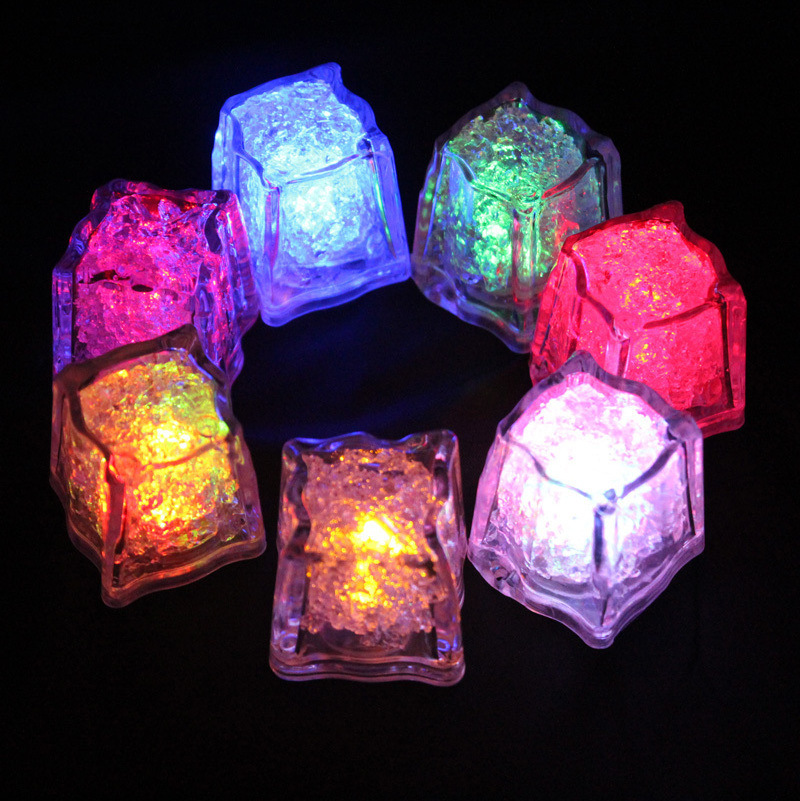 NOVELTY ICE CUBE LIGHT UP CUBE PARTY BLINKING ICE CUBE LIGHTING  WATER PROOF