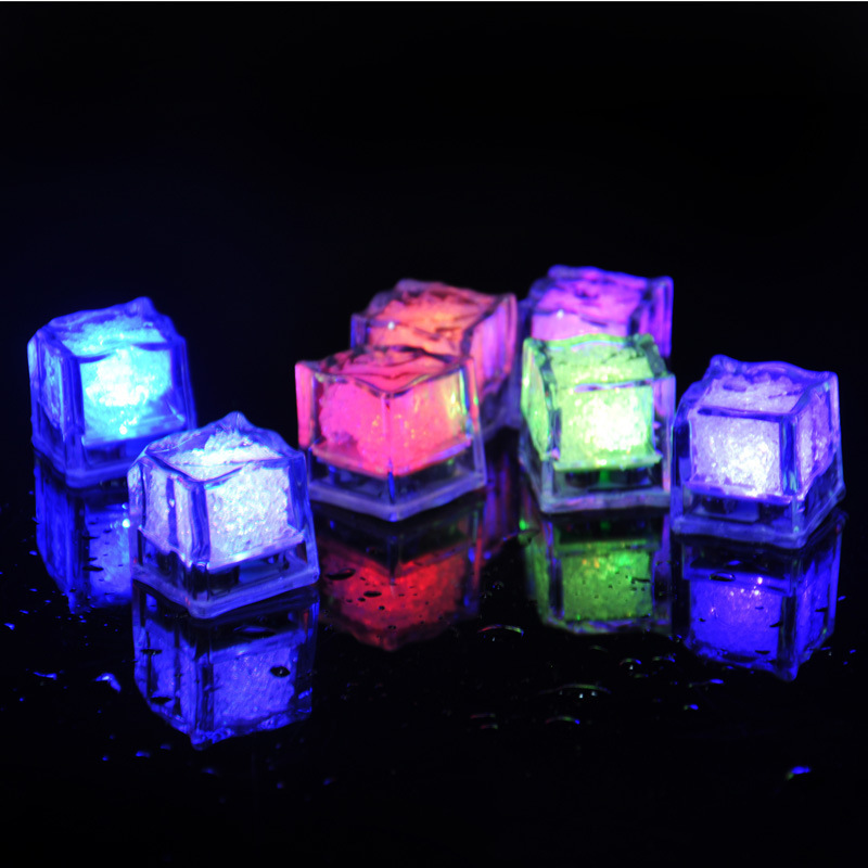 NOVELTY ICE CUBE LIGHT UP CUBE PARTY BLINKING ICE CUBE LIGHTING  WATER PROOF