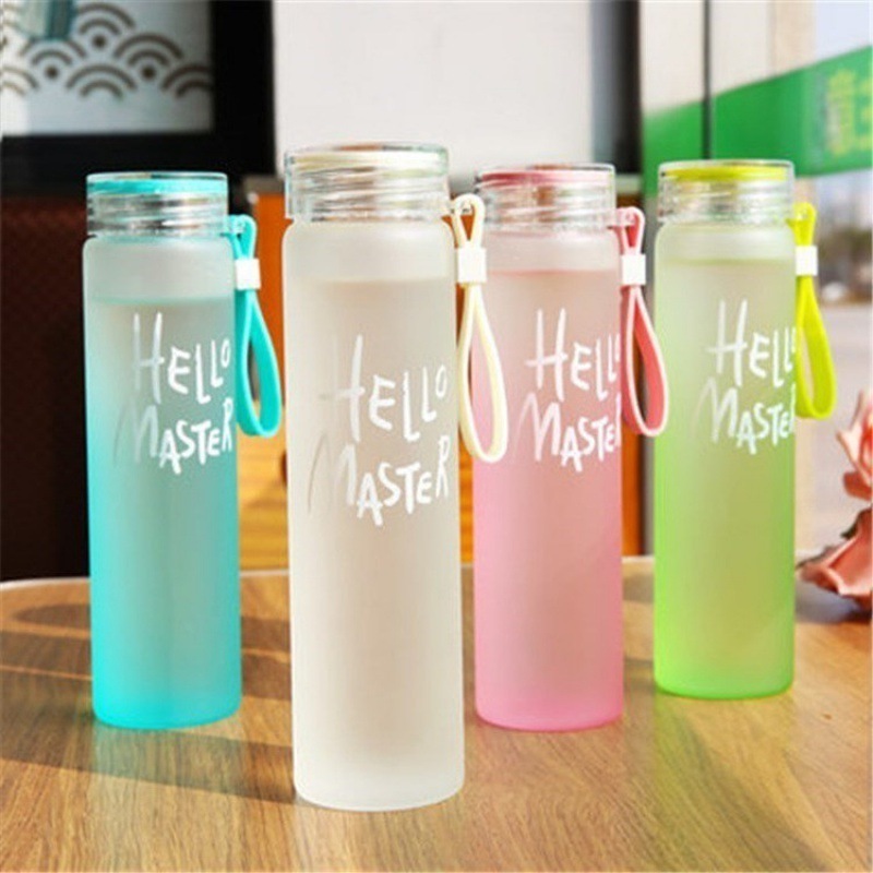 Wholesale Transparency Gradient Colorful Portable Glass Water Bottle Couple Frosted Glass Water Bottle For Camping