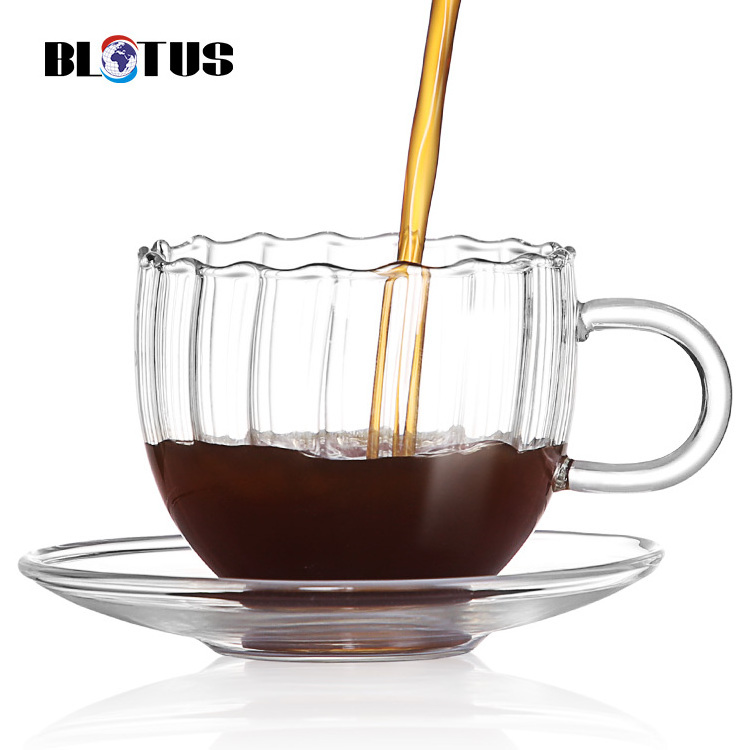 Handmade customized high borosilicate glass teapot morocco tea pot Kuwait teapots tea kettle with tea cup For Stovetop Safe