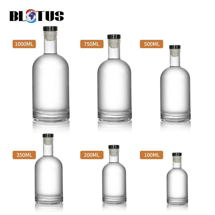 New Arrival Custom Flint Clear Round Classical Empty Whiskey Brandy Gin Rum Vodka Tequila Liquor Glass Bottle with Cork Stopper