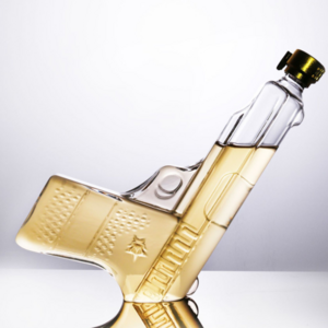 Gun Shaped Glass Bottles 200ml Unique Gun Shaped Empty Tequila Brandy Alcohol Vodka Whiskey Glass Bottle for Liquor Package Gift