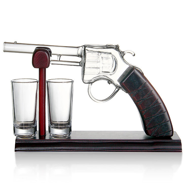 hot sale whiskey decanter set Revolver bottle glass decanter glass container pistol decanter ak 47 gun shaped glass bottle