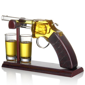 hot sale whiskey decanter set Revolver bottle glass decanter glass container pistol decanter ak 47 gun shaped glass bottle