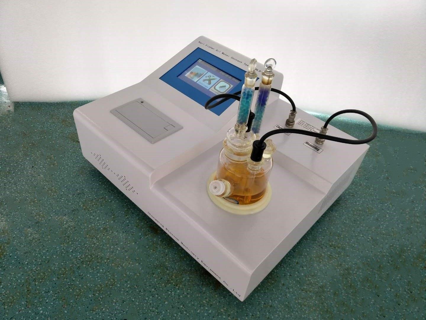 Transformer Oil Moisture Analyzer Water Content in Oil Tester