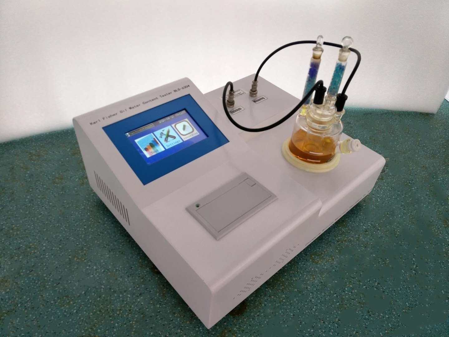 Transformer Oil Moisture Analyzer Water Content in Oil Tester