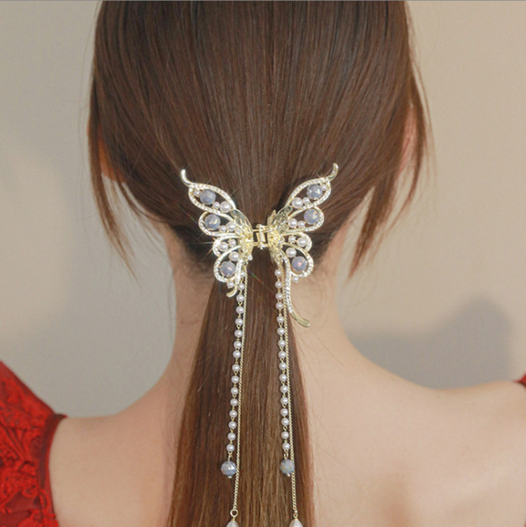 HC379D New Design Retro Classic Traditional Hair Accessories Metal Tassel Pearl Alloy Butterfly Hair Claw Clip