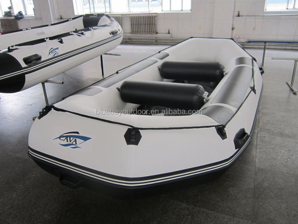 Hot sale 2017 new style Self-bailing white water river rafting boat inflatable rowing boat in good quality