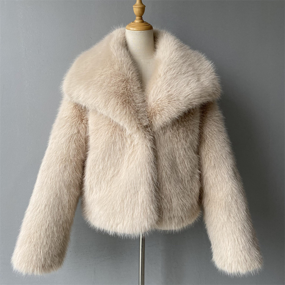 2024 New Factory Wholesale Fashionable Ladies Fake Fur Coat Winter Women Custom Faux Fur Jacket Warm Faux Fur Coat for Women