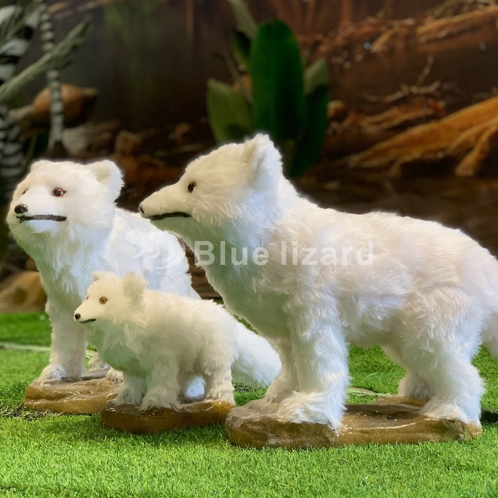 Indoor Playground Equipments High Simulation Animal Model Animatronic Arctic Fox For Sale