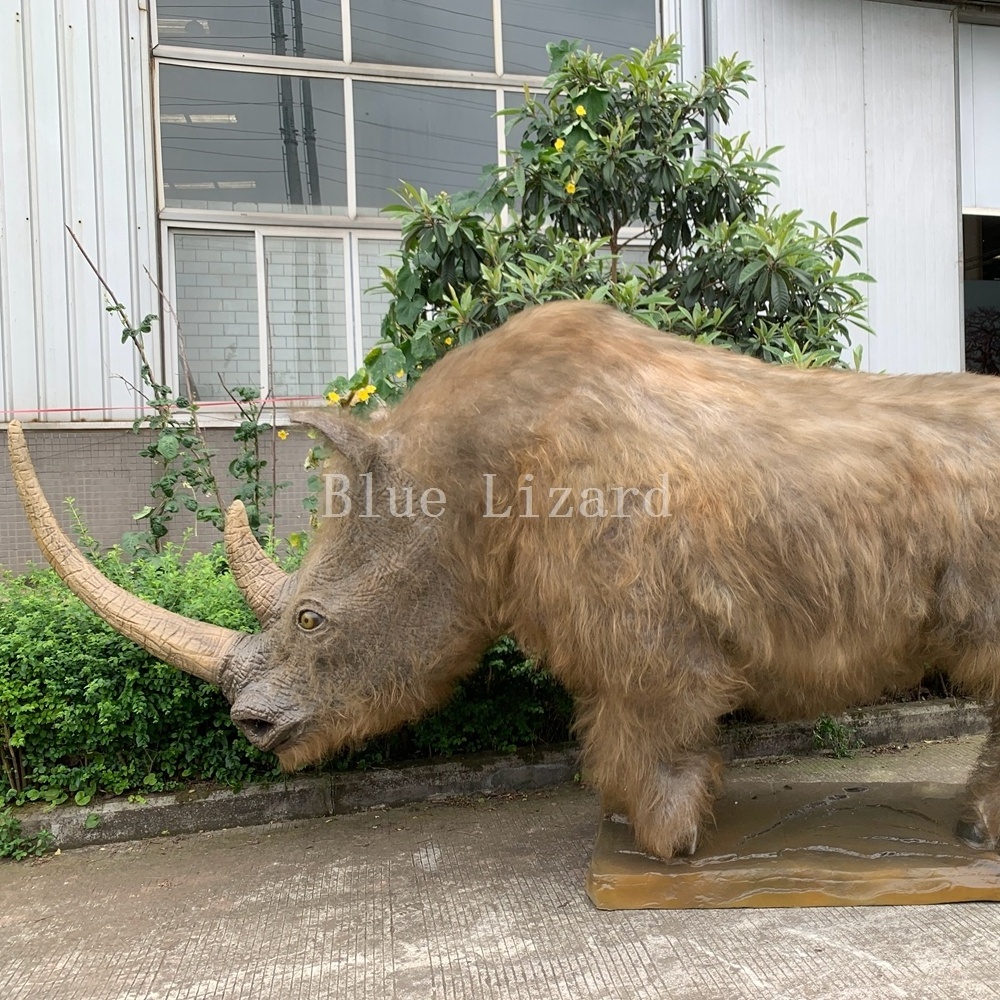 Animatronic Prehistoric Animal Model Simulation Woolly Rhinoceros With Fur For Indoor