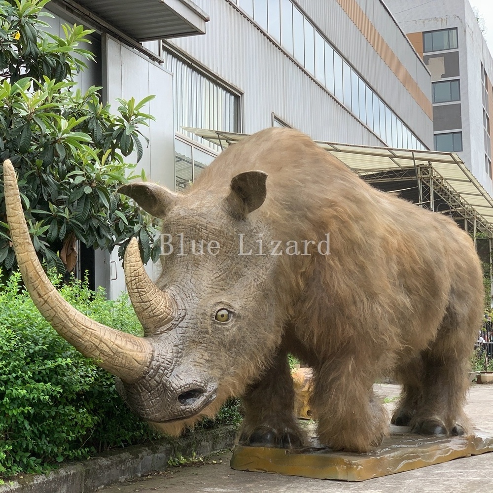 Animatronic Prehistoric Animal Model Simulation Woolly Rhinoceros With Fur For Indoor