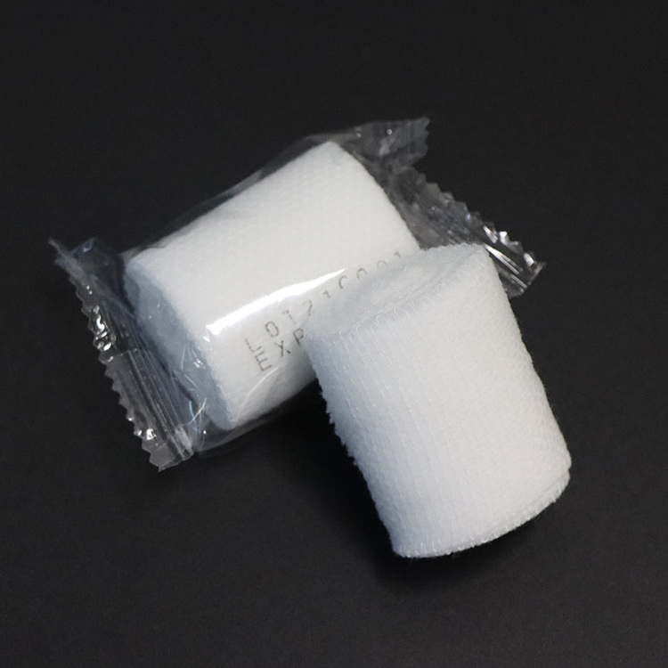 BLUENJOY 2021 Popular Factory  Supplier Surgical Medical Gauze Conforming Bandage First Aid Elastic PBT Bandage