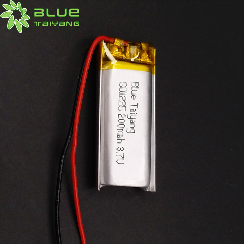 Customized Capacity small lithium rechargeable li ion battery 601235 3.7v 200mah 250mah 300mah li polymer battery for toys