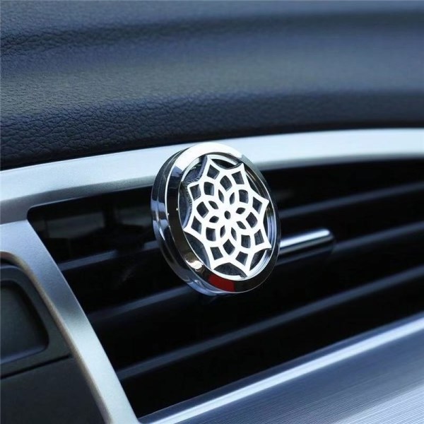 Aromatherapy Car Essential Oil Diffuser,tree of life design 316L Stainless Steel Locket With Vent Clip For Aromatherapy