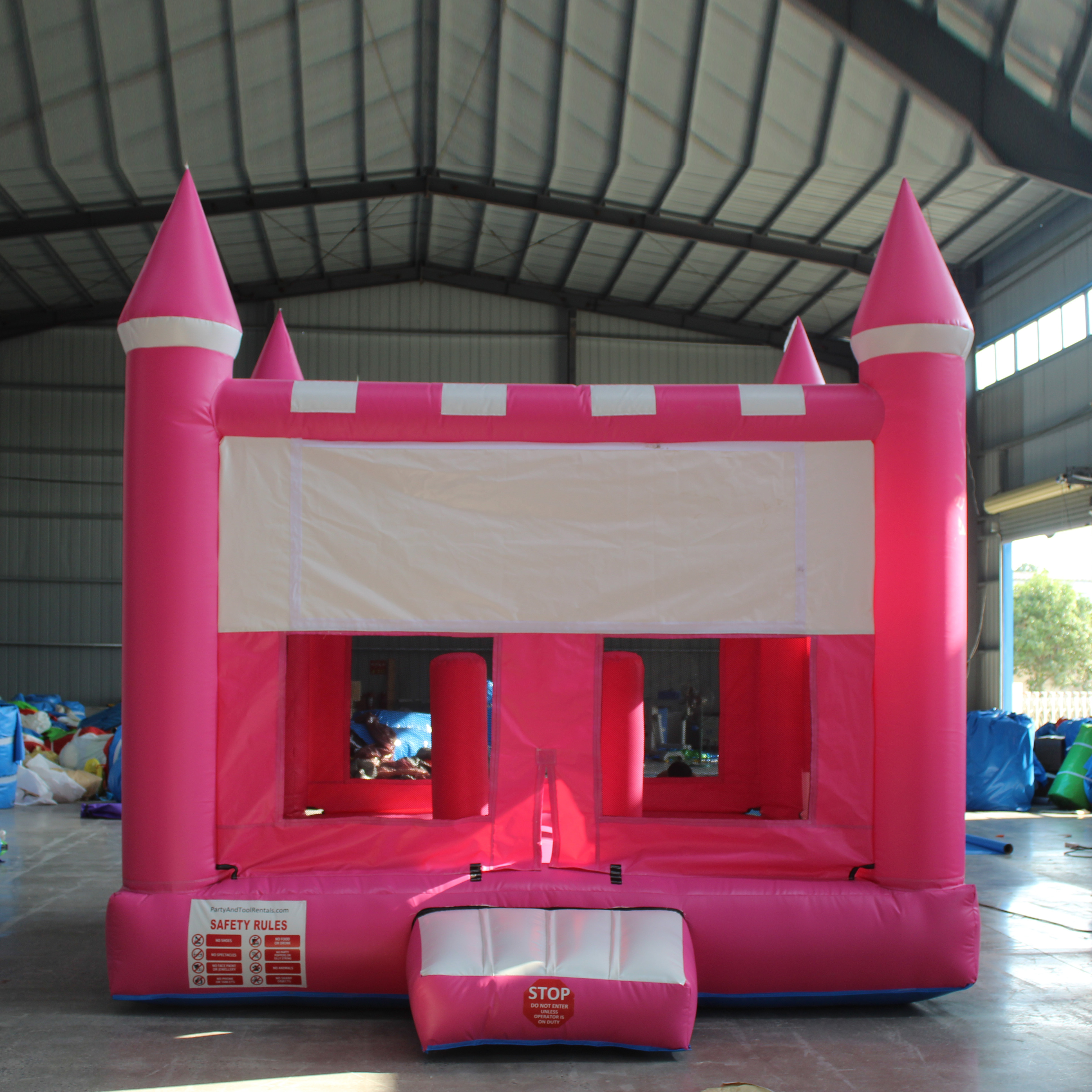 Customized Commercial Grade PVC Course Used Commercial Bounce Houses For Sale White Adult Bounce House Inflatable With Ball Pit