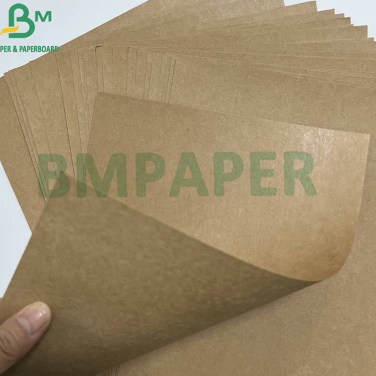 Good Printing Effect Smooth Recyclable 72 * 102 cm Oil proof Water Proof  PE Coated Kraft Paper For Snack Packaging