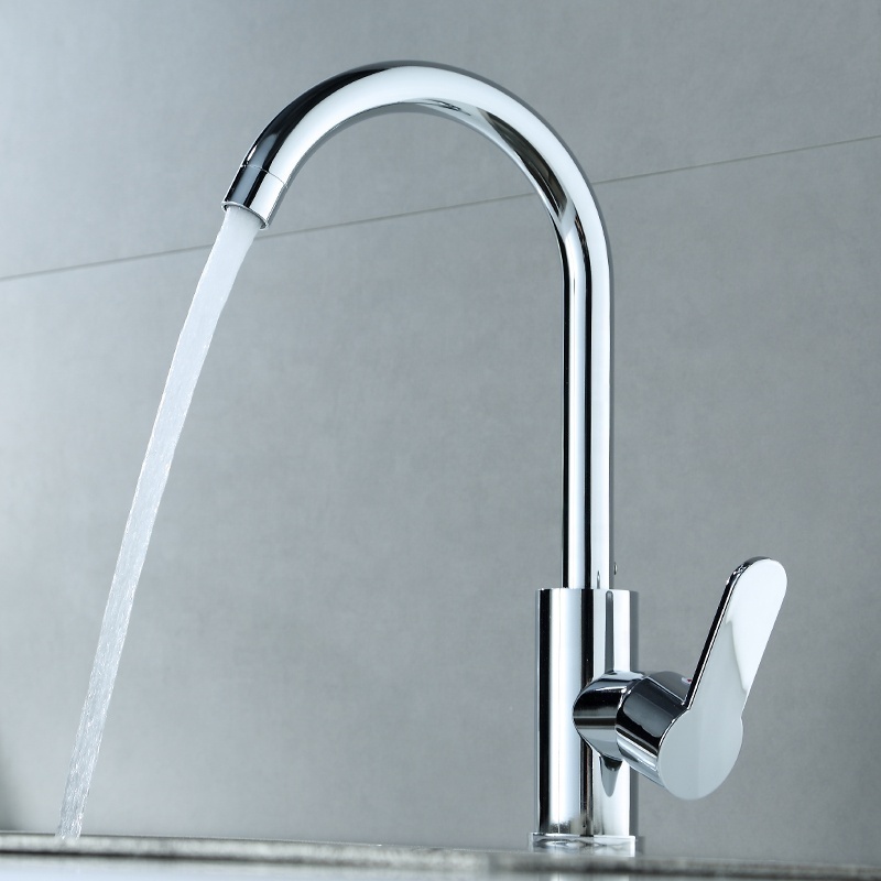 Single lever 360 degree swivel kitchen faucet