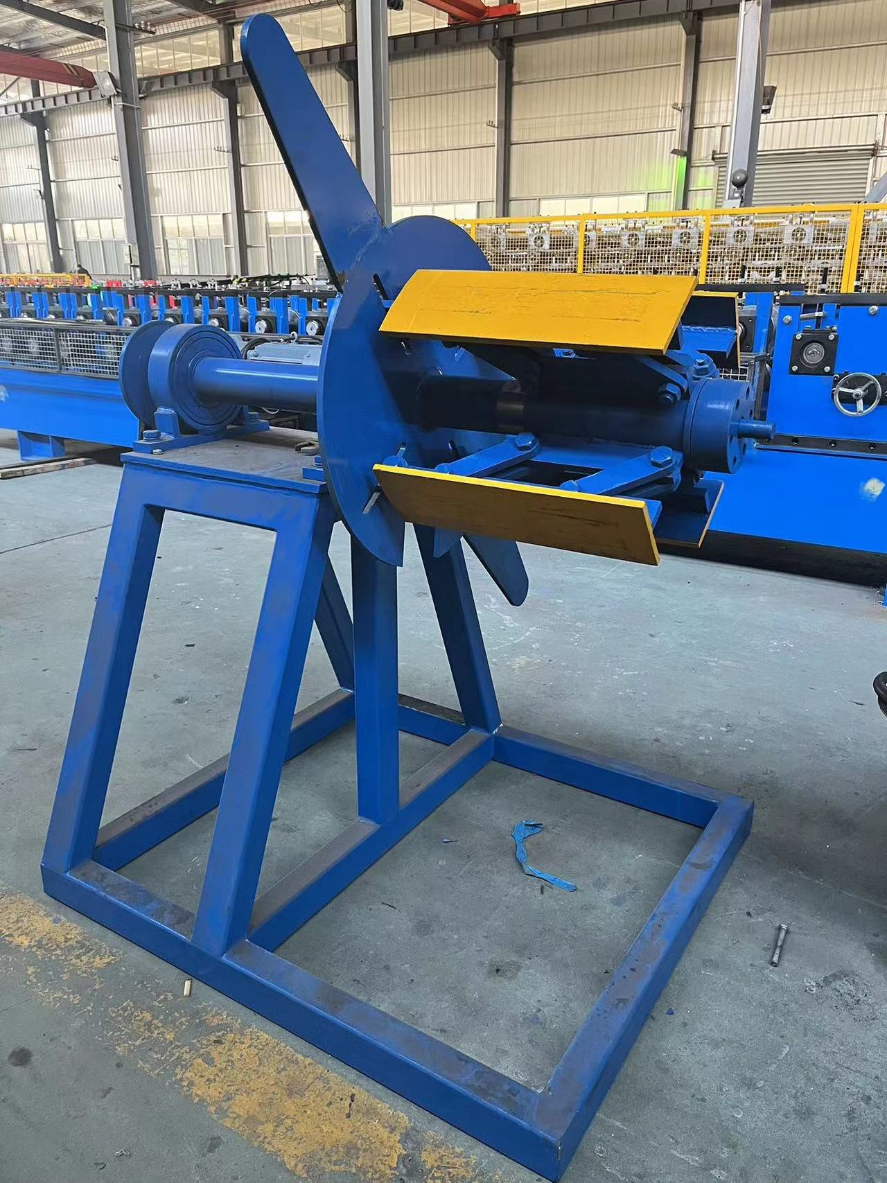 2023 color coil 5 tons hydraulic uncoiler/ decoiler machine price Hydraulic steel coil decoiler mandrel uncoiler machine