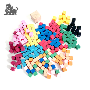 Mini wooden cube board game pieces made in China