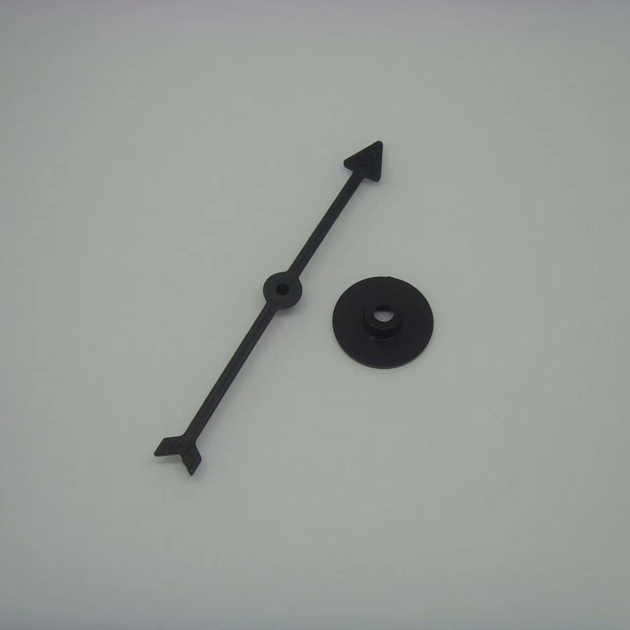 Cheaper Plastic spinner for games wholesale plastic arrow and base