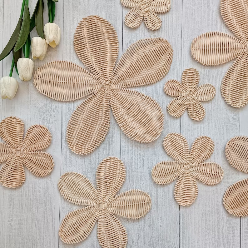 Rattan Wall Flower Nursery Wall Decor Boho Wall Art Daisy Decor Charger Plate Hanging Baskets