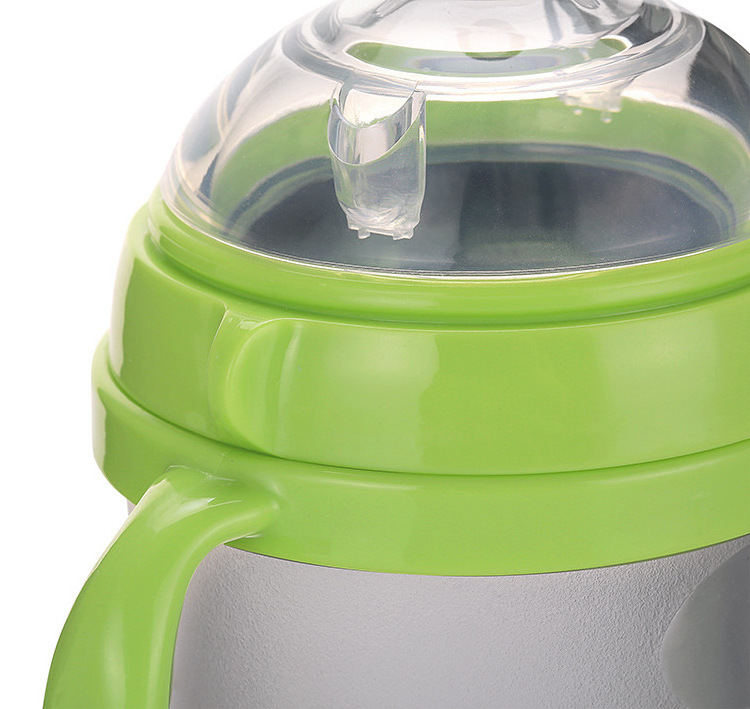 Hands Free Popular Drinking Wide Mouth Silicone Baby Squeeze Feeding Bottle With Holder