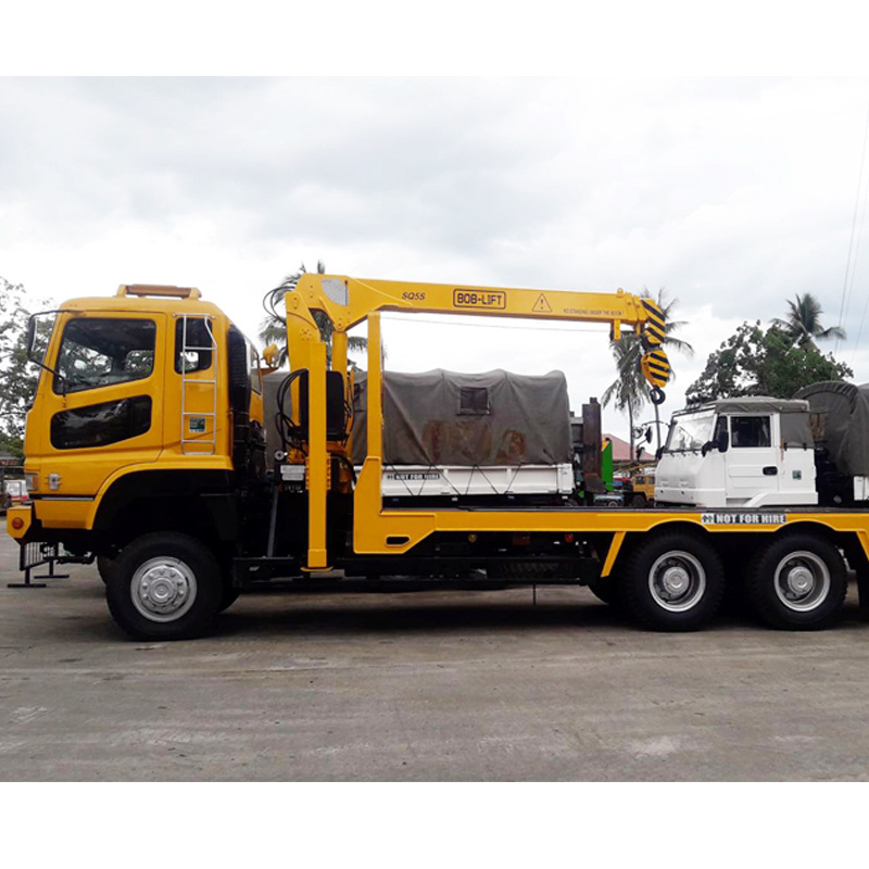 5t Telescopic Boom Self Loader Truck Mounted Crane Small Lift Crane 5 Ton Rated Load Dongfeng Engine with High Jack 9.06m 75