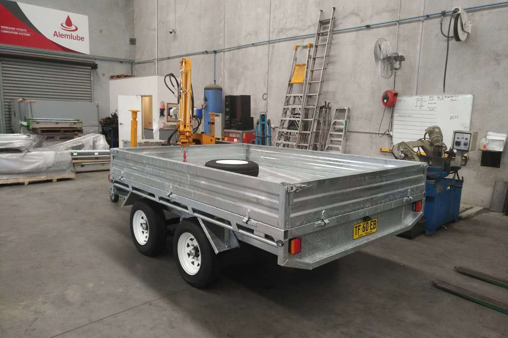 Truck trailer Truck mounted crane trailer rc trucks boat trailer