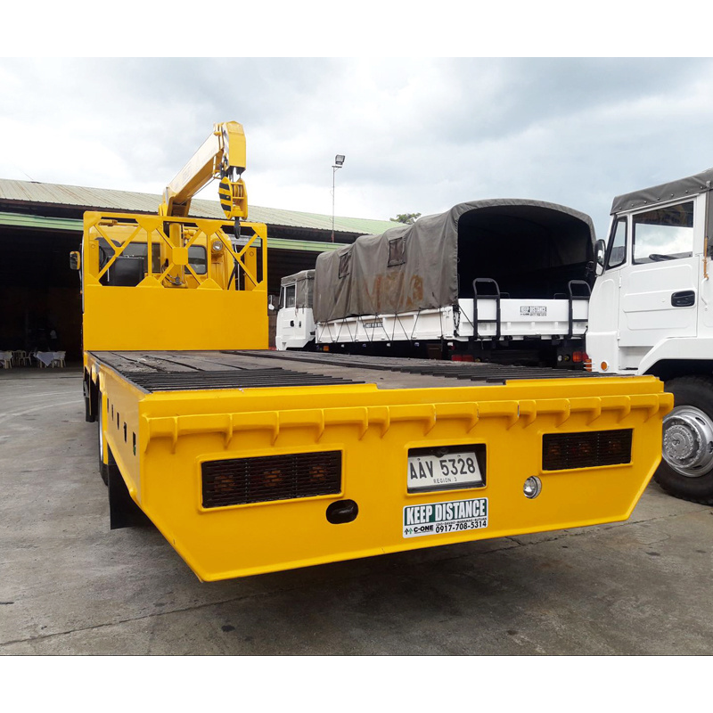 impeccable bob lift 5 Ton telescopic boom truck mounted man basket crane truck loading crane