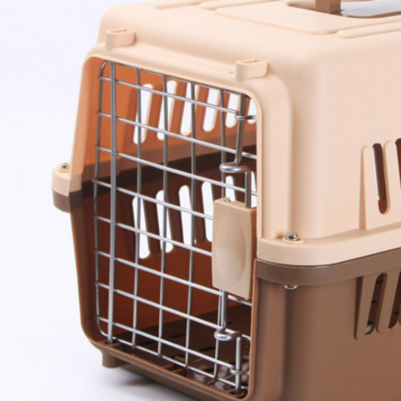 Hot Products Pet Flight Crate For Cats And Dogs Portable Plastic Air Transport Carrier Pet carrier