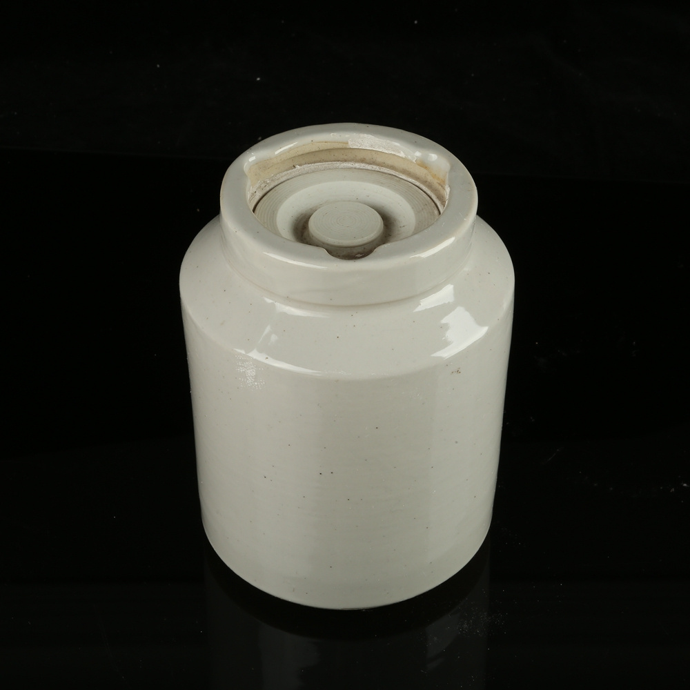 Porcelain 99 99.7% High Alumina Ceramic Ball Mill Grinding Jar with Lid