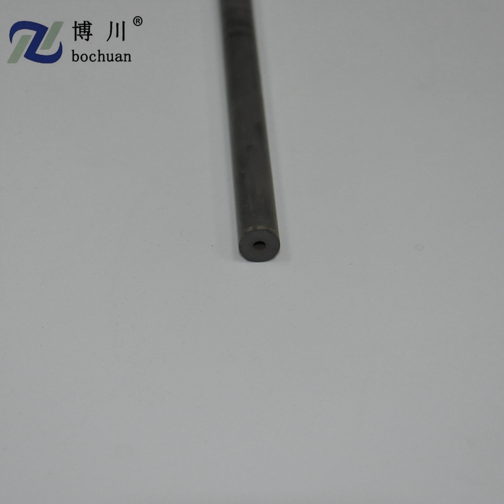 China Manufacturers High Strength Sintered Silicon Carbide SiC Tube