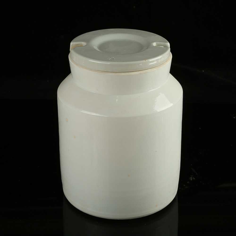 Porcelain 99 99.7% High Alumina Ceramic Ball Mill Grinding Jar with Lid