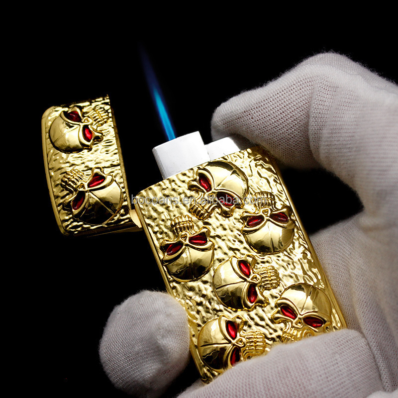 Zr906 creative metal red green eye skeleton windproof lighter straight to blue flame lighter